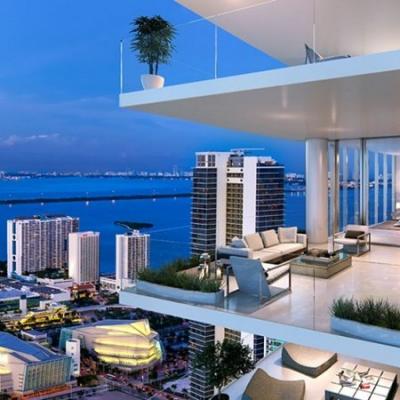  Paramount Miami Worldcenter residence balcony