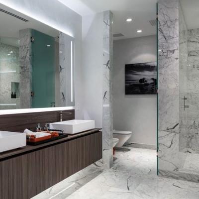  Brickell Flatiron bathroom
